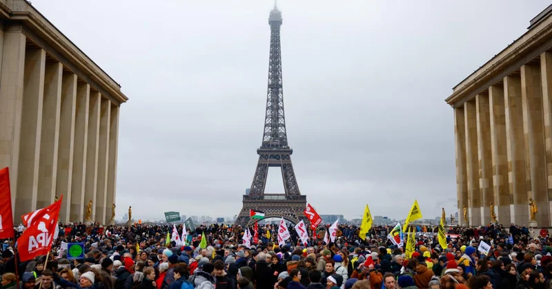 Parisdə sosial şəbəkələr üzərində nəzarətə qarşı mitinq keçiriləcək