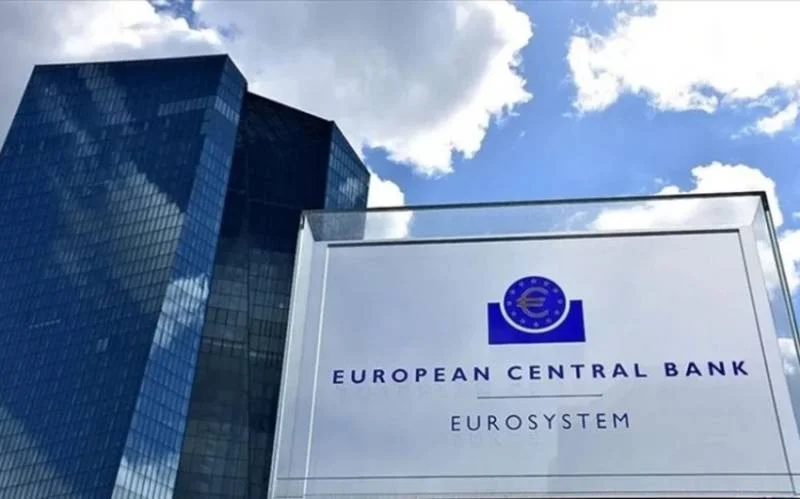 ECB faiz dərəcələrini 25 baza bəndi azaldı