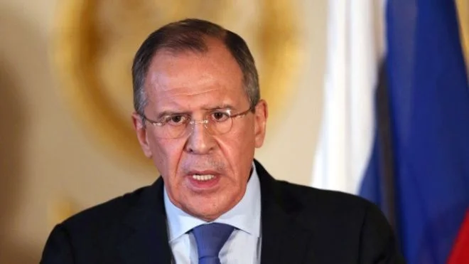 Starmer və Makron ədəb qaydalarını tapdadı Lavrov