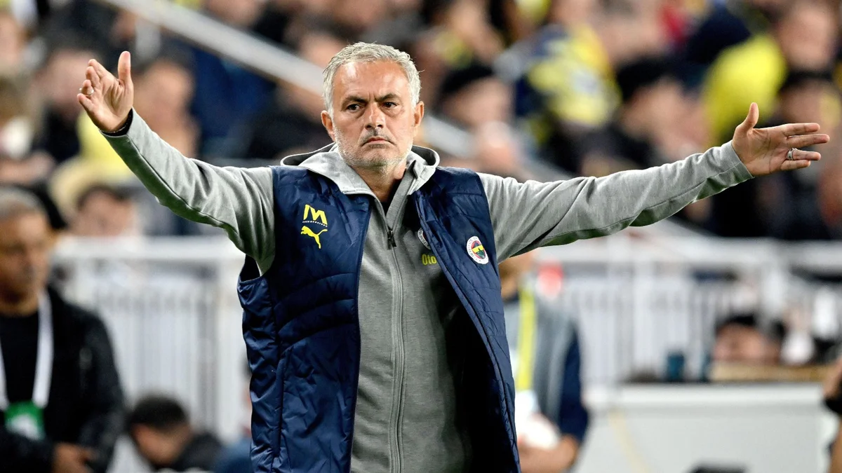 Mourinyo “Fənərbağça”dakı gələcəyindən danışdı