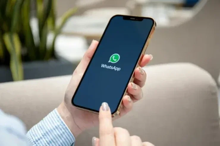 WhatsApp köhnə smartfonlarda işini dayandıracaq: Bu tarixdən