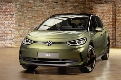 “Volkswagen” şirkəti məşhur elektromobil ID.3 ün yenilənmiş versiyasını təqdim edib