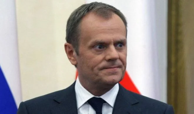 Tusk Rusiya sərhədinə ordu yeridilməsini tələb edir