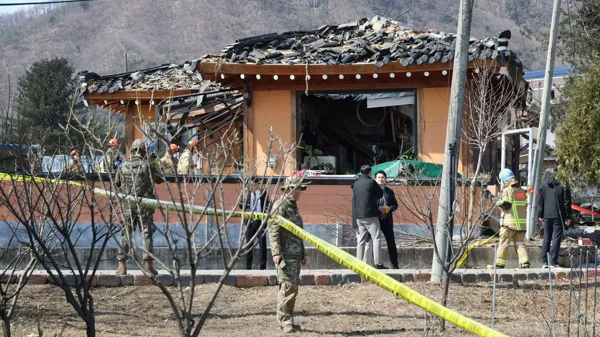 Hərbi təlim zamanı 8 bomba atıldı, 15 nəfər yaralandı