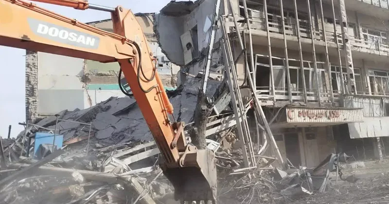 В Иране разрушено здание Красного полумесяца ФОТО