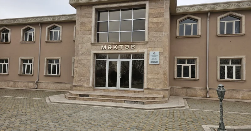Tədris proqrama uyğun davam edir Yaxınlığına İran dronu düşən məktəbdən REPORTAJ VİDEO