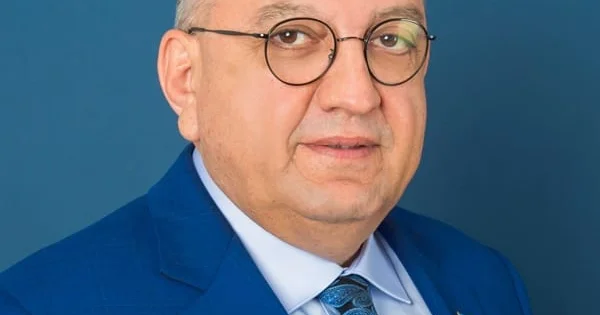 “Bu, beynəlxalq hüququn ciddi pozuntusudur” YAP İdarə Heyətinin üzvü İranın hücumunu pislədi