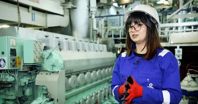 Хозяйка железного сердца моря : женское лицо азербайджанского танкера ФОТО / ВИДЕО