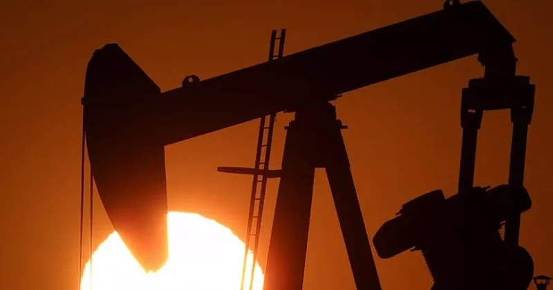 WSJ: Кувейт начал сокращать добычу нефти, так как ее стало негде хранить