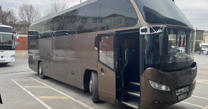 Naxçıvanla İğdır arasında sərnişindaşıma xüsusi avtobuslarla həyata keçirilir