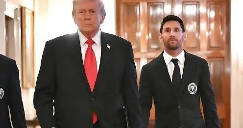 Messi Trampla görüşdü Şəkillər