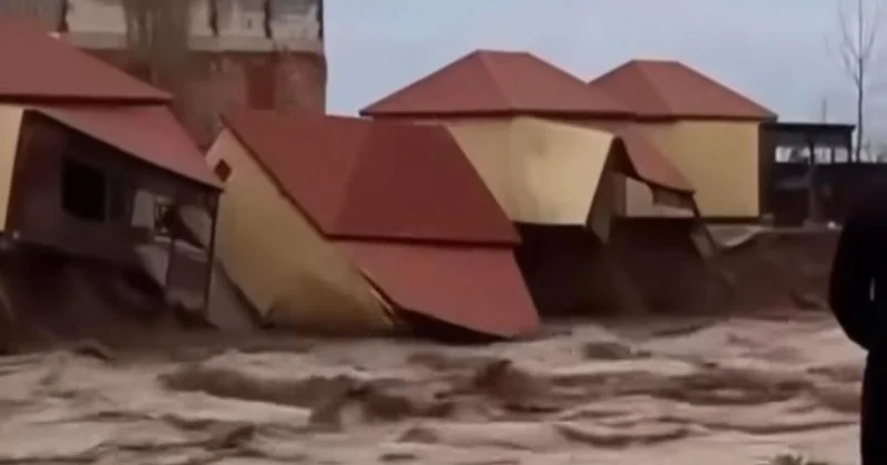 Sel evi belə apardı VİDEO
