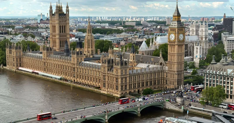 Azərbaycanlı nazir Londonda 10 milyona ev aldı FOTO
