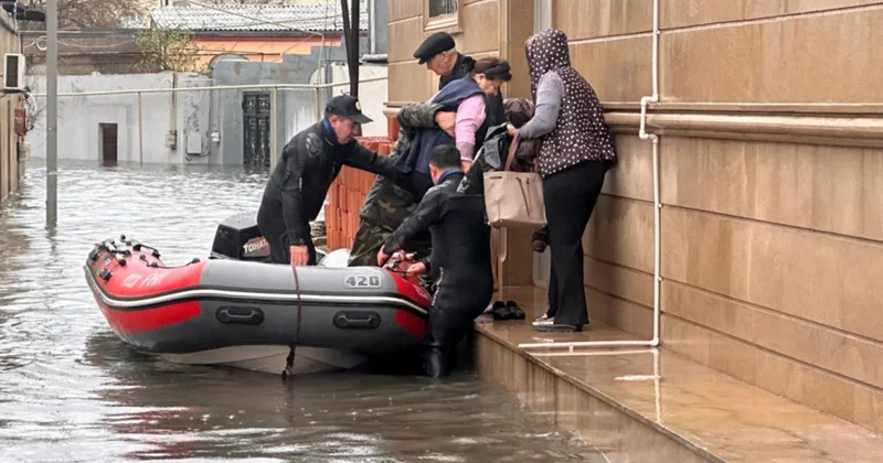 В Азербайджане из ряда затопленных территорий эвакуированы 166 человек