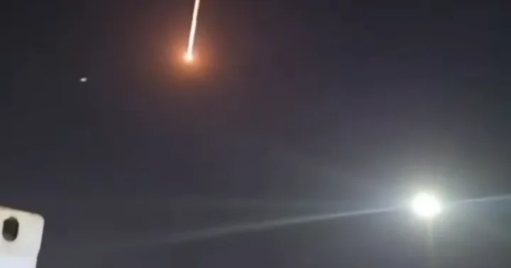 Зрелищное падение космического мусора в Индонезии ВИДЕО