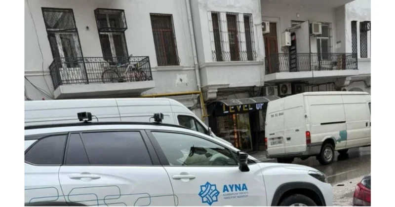 AYNA nın avtomobili AYDA nın güdazına getdi FOTOlar