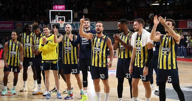 “Fənərbaxça” və “Olimpiakos” “4 lər finalı”nda!