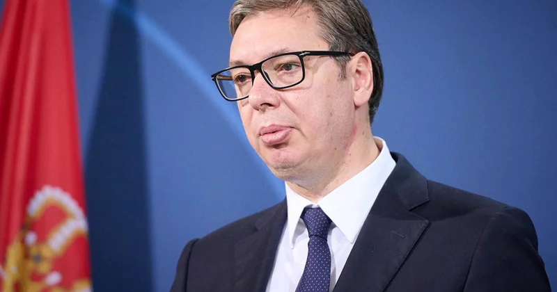 Две страны закрыли небо для президента Сербии