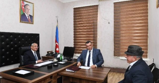 Rövşən Rzayev vətəndaşların müraciətlərini dinlədi FOTOLAR