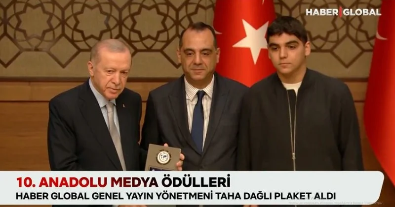 Ərdoğan Haber Global a mükafat təqdim edib