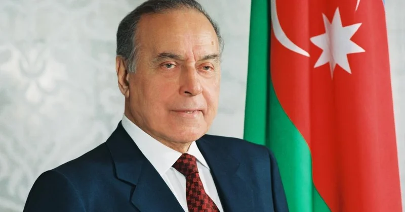Heydər Əliyev qurtarıcı lider kimi tariximizdə qalacaq ŞƏRH EDİLDİ