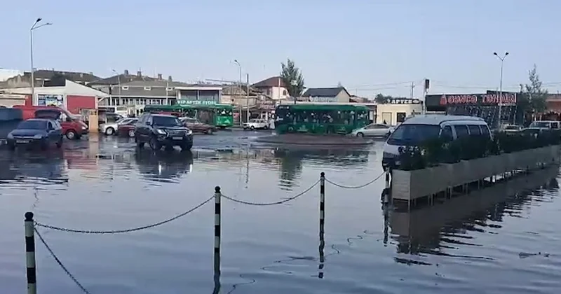Yağıntılı havaya görə bəzi əraziləri su basıb