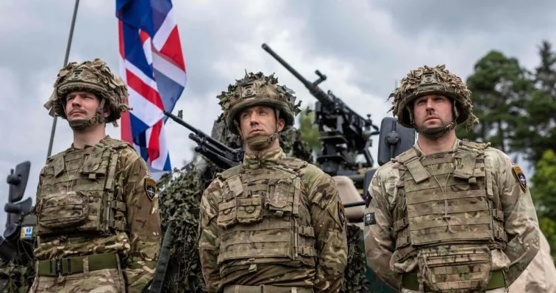 Qərbin Rusiya qorxusu: Britaniya gizli şəkildə Putinin mümkün hücumuna hazırlaşır