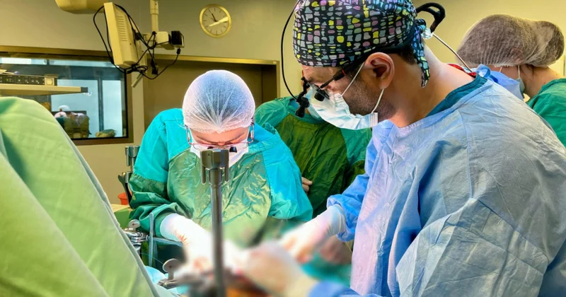 Yeni Klinikada ilk dəfə canlıdan canlıya qaraciyər köçürülüb