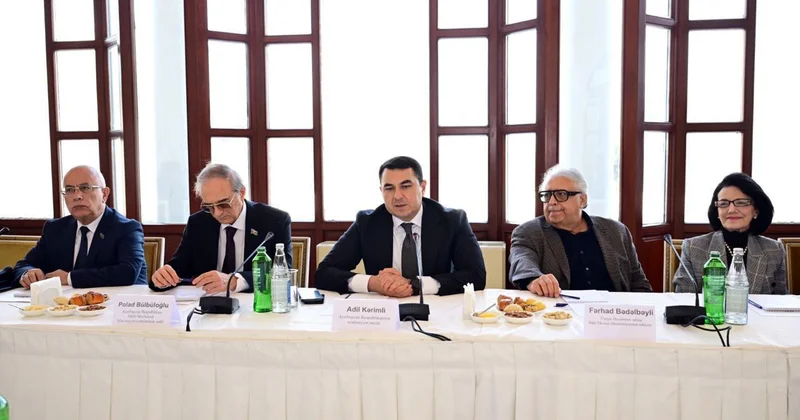 “Musiqi və incəsənət məktəblərində müəllim keyfiyyəti” mövzusunda dəyirmi masa keçirilib FOTO