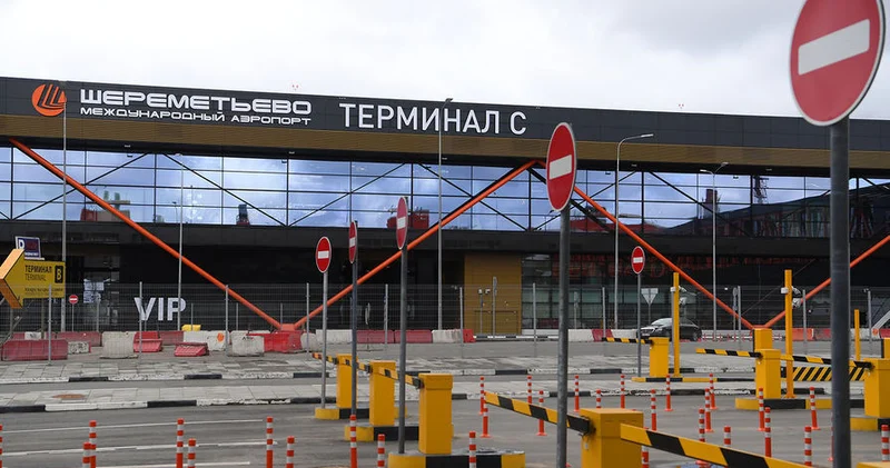 В Шереметьево экстренно сел пассажирский лайнер, несмотря на угрозу атаки дронов