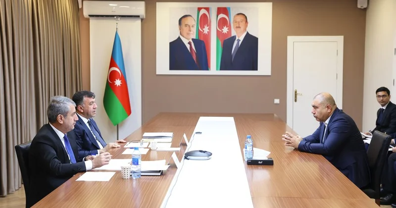 İqtisadiyyat nazirinin müavini Naxçıvanda vətəndaşları qəbul edib
