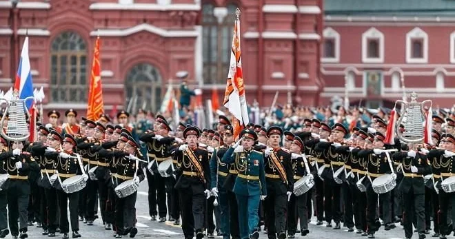 Ukrayna xarici dövlətlərə öz hərbçilərini Moskvadakı parada göndərməmək barədə xəbərdarlıq edib