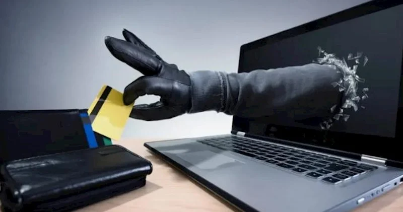 “Android” istifadəçilərin bank məlumatlarını fırıldaqçılardan gizlədəcək