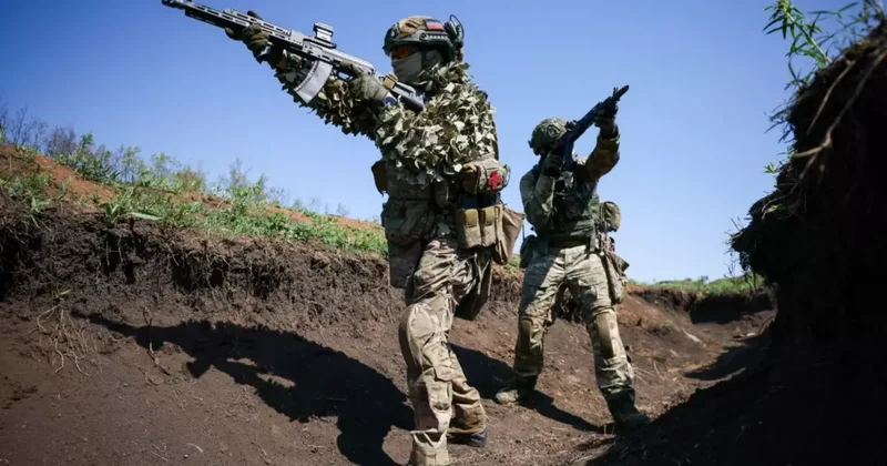 Rusiya ordusu Donetsk vilayətində yaşayış məntəqəsini nəzarətə götürdü