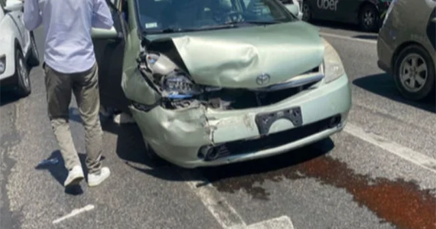 Bakıda “Prius” ağır qəza törətdi Ölən və yaralananlar var