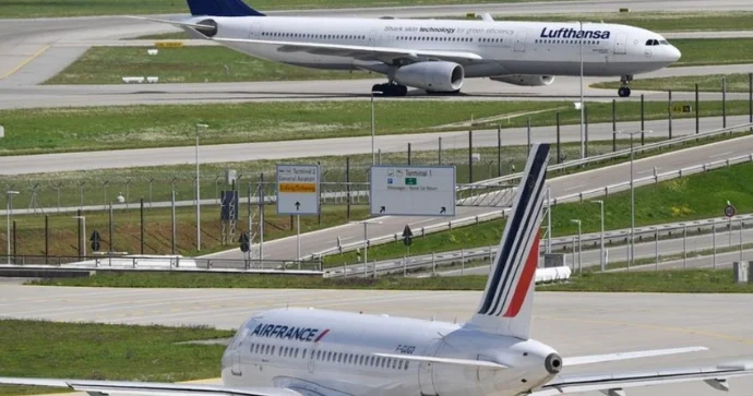 “Air France” və “Lufthansa” Pakistan üzərindən uçuşları dayandırıb