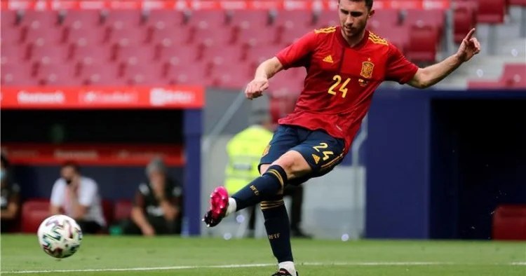 İspaniya millisinin üzvü Marsel ə keçəcək