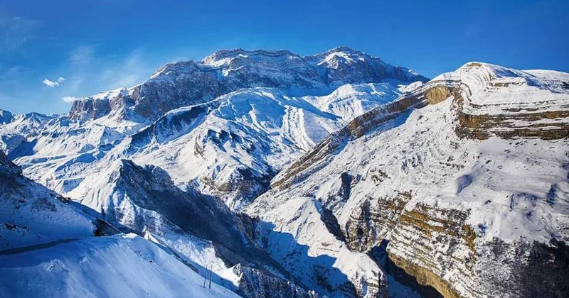 Bəzi rayonlara leysan, Şahdağa qar yağır FAKTİKİ HAVA