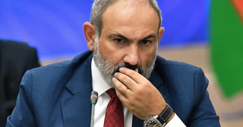 Paşinyanın vəziyyəti mürəkkəbləşib: Moskvaya getsin, getməsin?