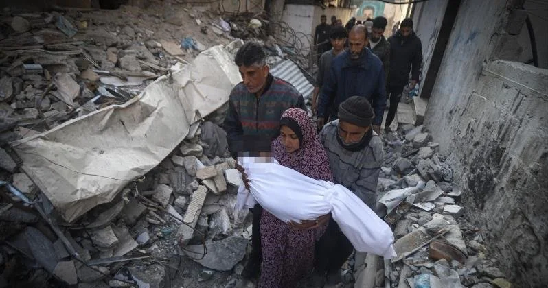 İsrailin Qəzzaya hücumları nəticəsində ölənlərin sayı 52 615 ə yüksəlib
