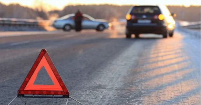 Yol qəzası nəticəsində 12 nəfər öldü
