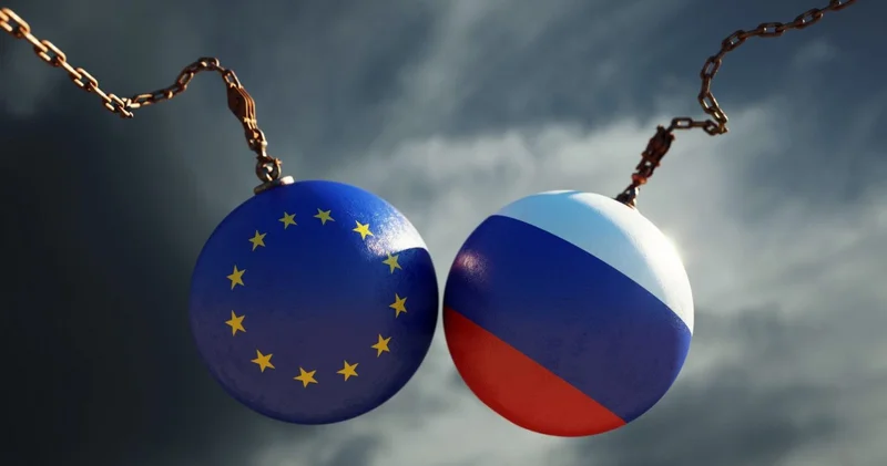 Евросоюз введет санкции против 100 российских танкеров и 50 лиц и компаний