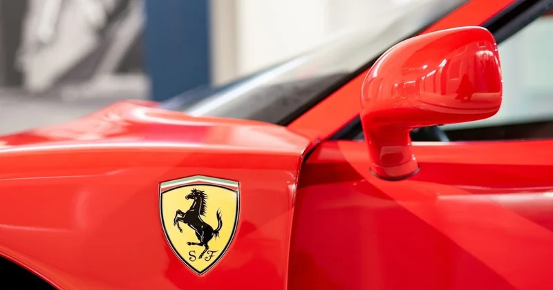 Чистая прибыль Ferrari выросла до 412 млн евро