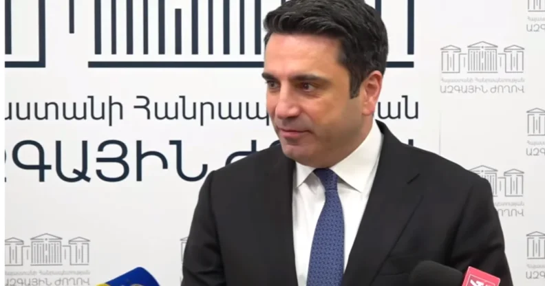 Rusiya böyük pullar xərcləyir ki, bizdə hakimiyyət dəyişsin Simonyan