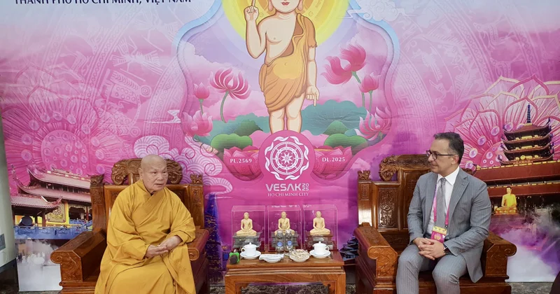 Beynəlxalq Vesak Günü Şurasının prezidentinə Azərbaycanın tolerantlıq modeli barədə məlumat verilib