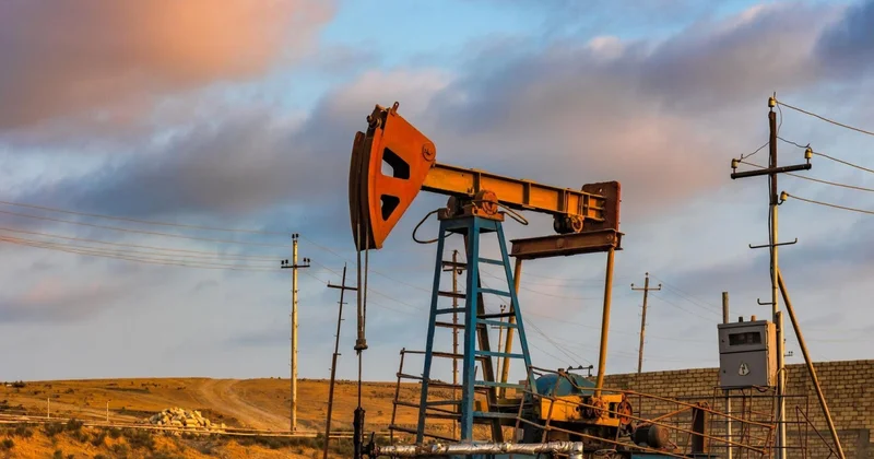 Нефть пошла вверх