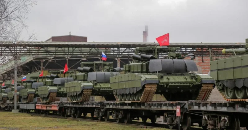 Россия отправила на фронт новые танки