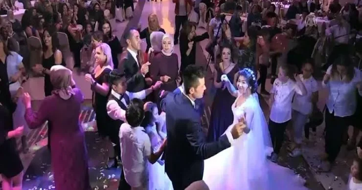 Mayda toy edənlər bədbəxt olur? ARAŞDIRMA
