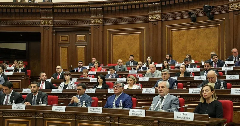 В Армении запретили родственникам чиновников участвовать в госзакупках