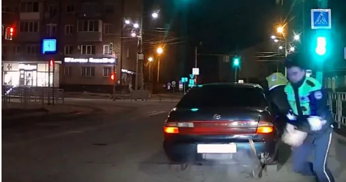 Yol polisini 300 metr sürüyən sərxoş sürücü saxlanıldı 6 protokol yazıldı VİDEO